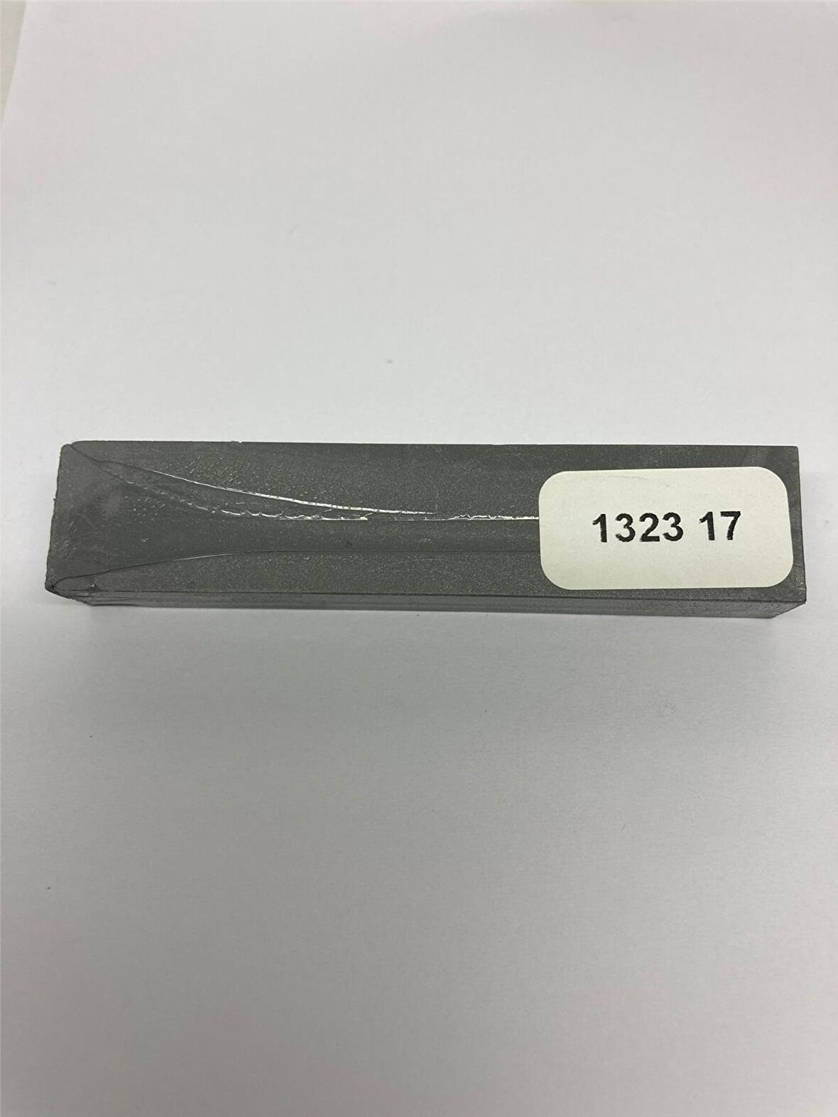 Sert Tamir Mumları Plus 1323 17 ASD 7444  8cm Sert Mum PLUS